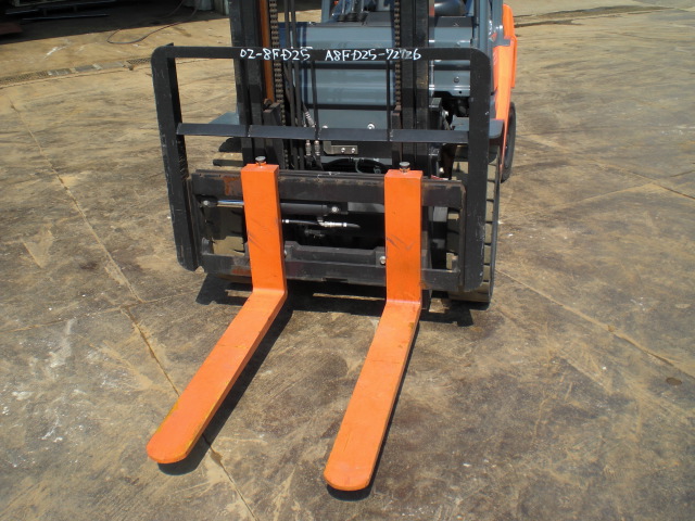 02-8FD25 72726 07.JPG